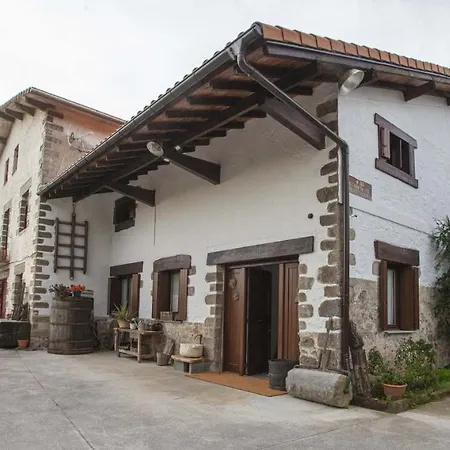 Bidegurutzeta Landetxea * أورنيتا