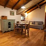 Bidegurutzeta Landetxea Casa di campagna Urnieta