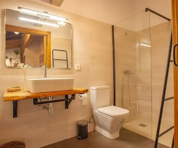 Bidegurutzeta Landetxea Country house