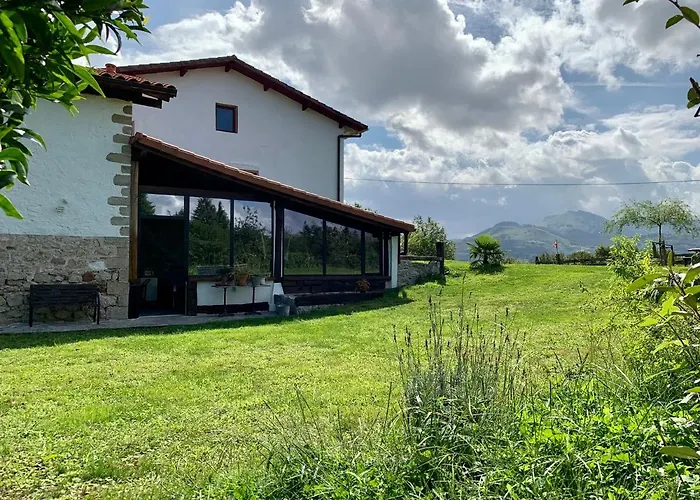 Country house Bidegurutzeta Landetxea Urnieta