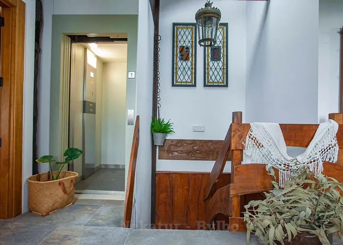 Bidegurutzeta Landetxea *