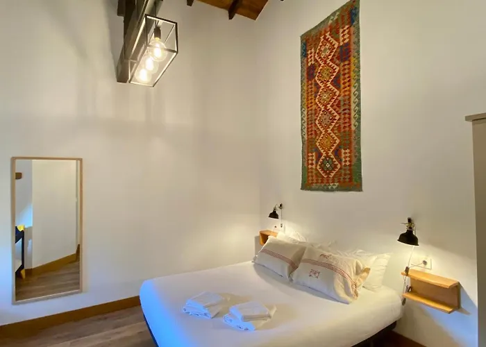 Bidegurutzeta Landetxea * Urnieta